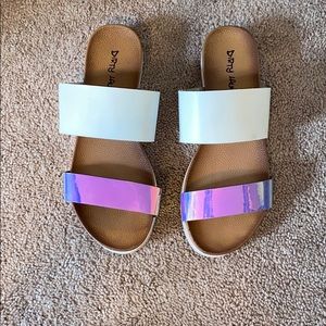 Dirty Laundry sandals!